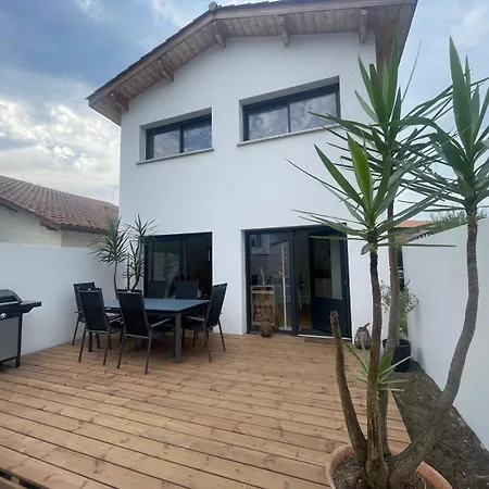 Maison 2 Ch Proche Plages Holiday home *