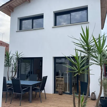 Maison 2 Ch Proche Plages Holiday home Anglet
