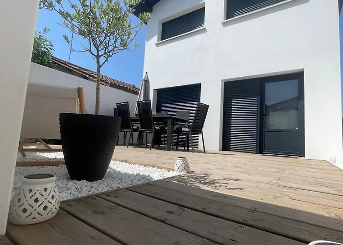 Maison 2 Ch Proche Plages Ανγκλέ